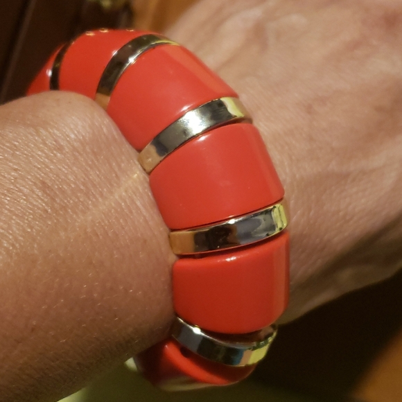 Pretty bracelet - Picture 2 of 2